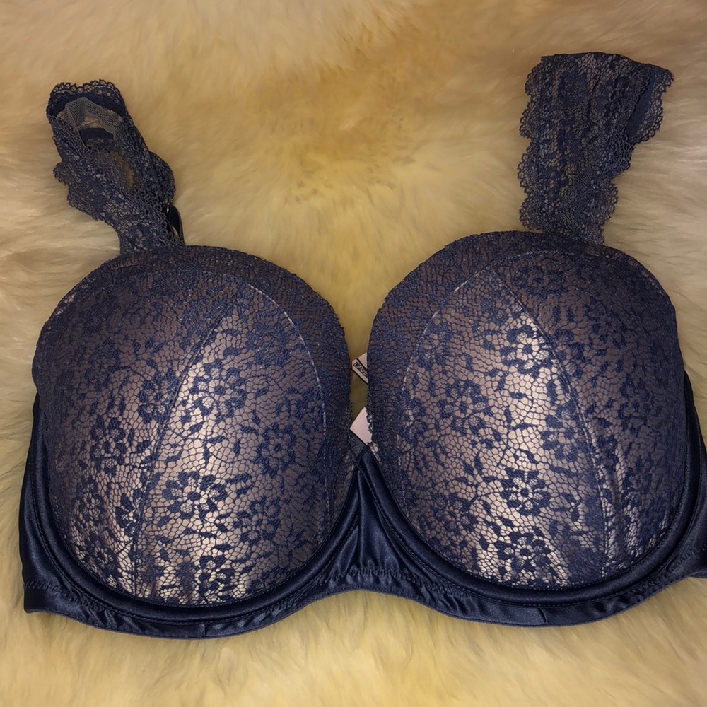 VS Dream Angels lined demi 34DDD